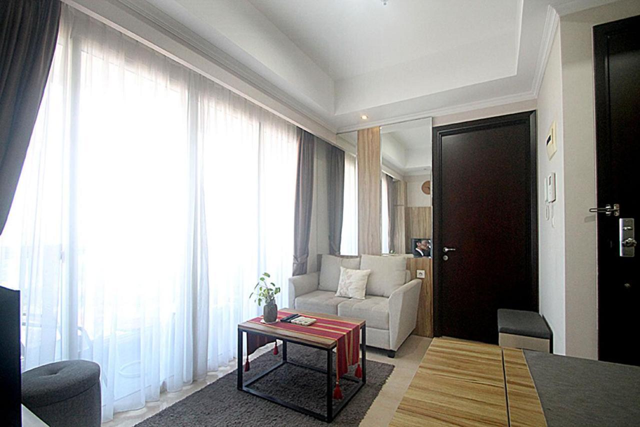 Apartemen Menteng Park By Aparian Jakarta Exterior photo