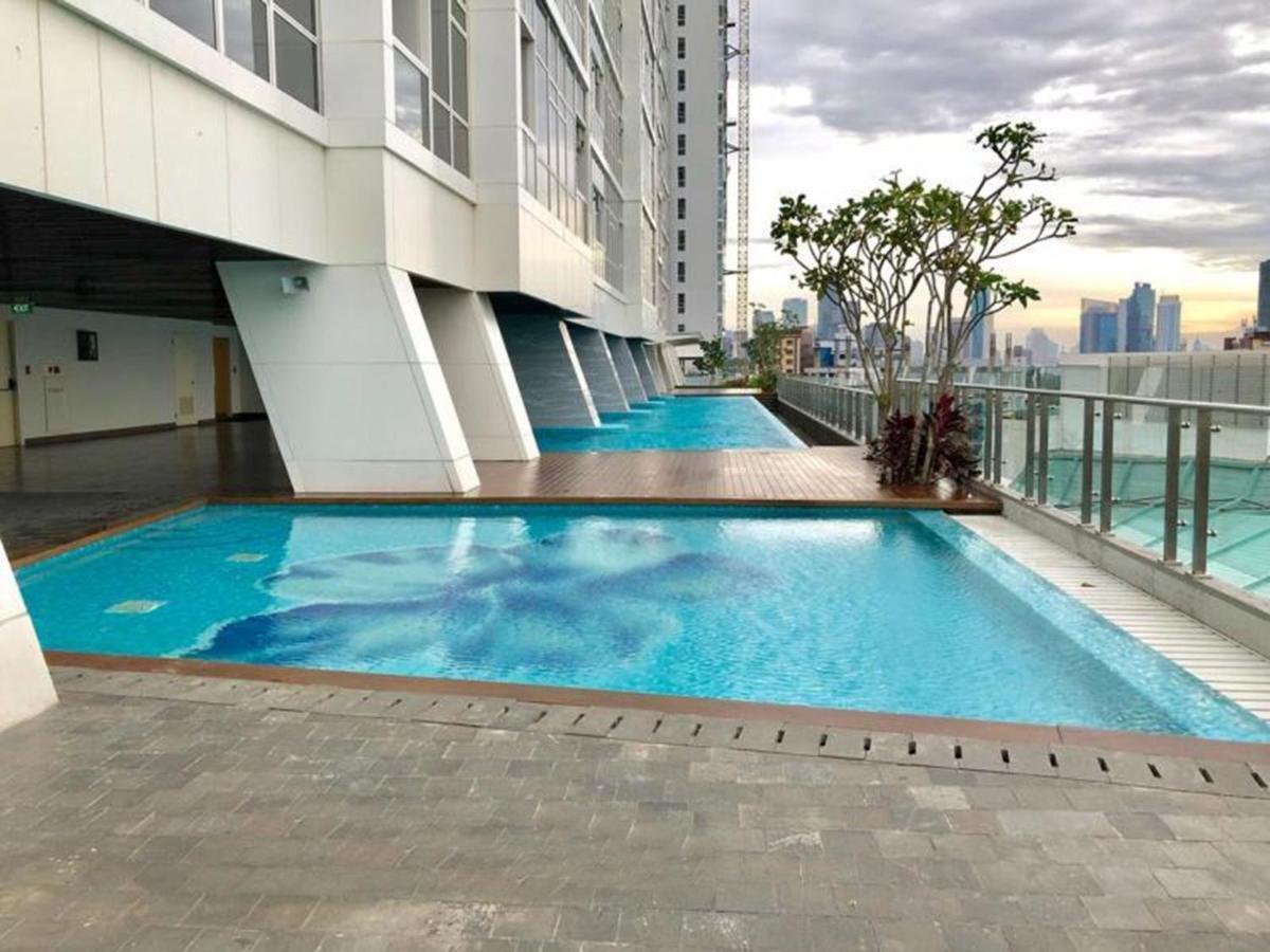 Apartemen Menteng Park By Aparian Jakarta Exterior photo